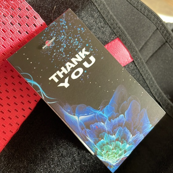 Waist trainers from amazon size L adjustable - Picture 3 of 3